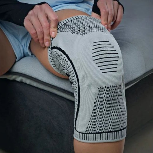 Knee Compression Sleeve - Knee Support Brace Patella Protector for Cycling, Running, Basketball and Football